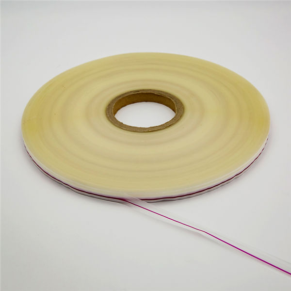 د BOPP د بسته بندولو بکس د لوبو سره ټاپ مهر کوي